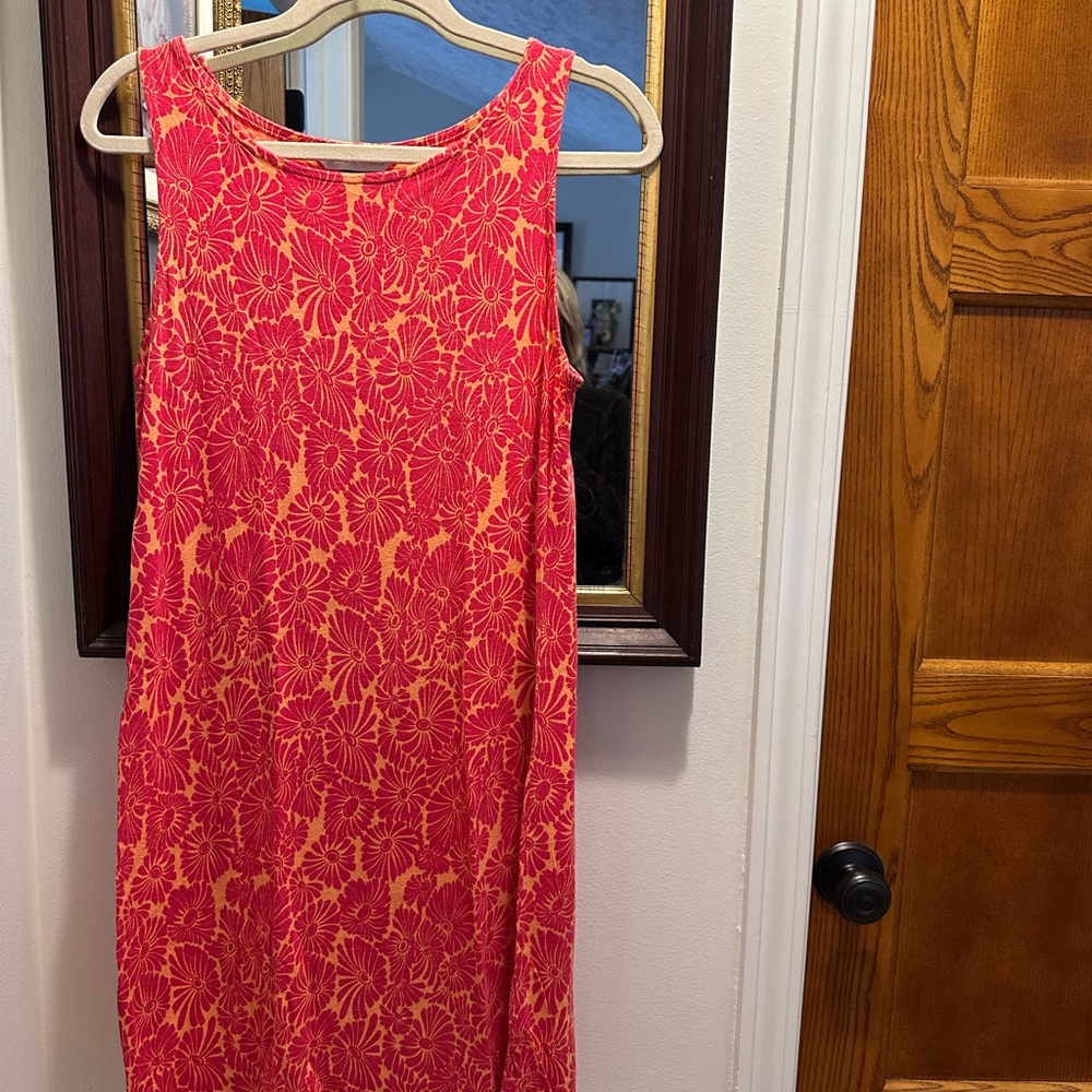 Summer dress! Nomadic Traders Red and Orange Floral Midi Dress